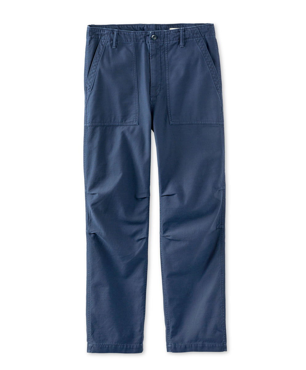http://www.outerknown.com/cdn/shop/files/1610081_The_Field_Pant_INK_1726.jpg?v=1707175529