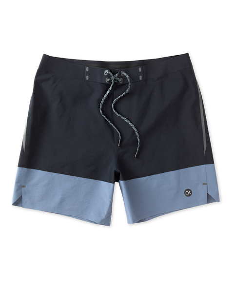 1810058_APEX_Evolution_Trunk_b