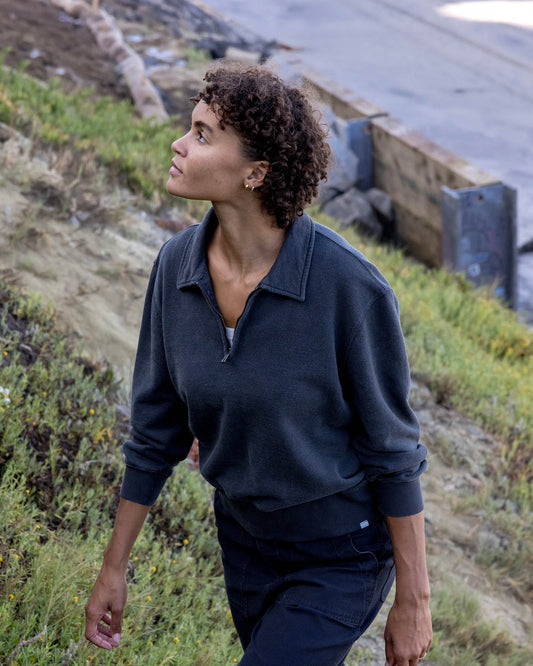 The Women's Sur Half Zip