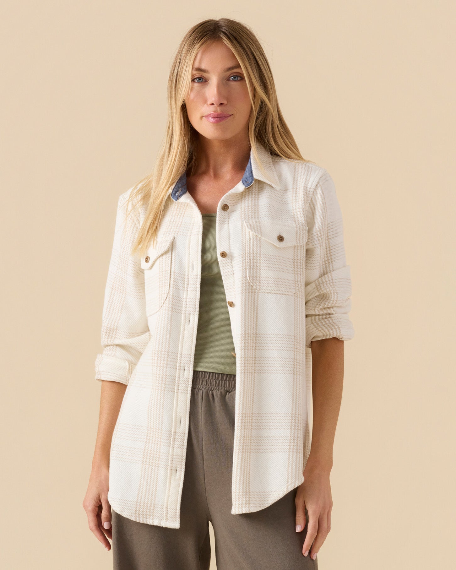 Women's Shirts & Tops