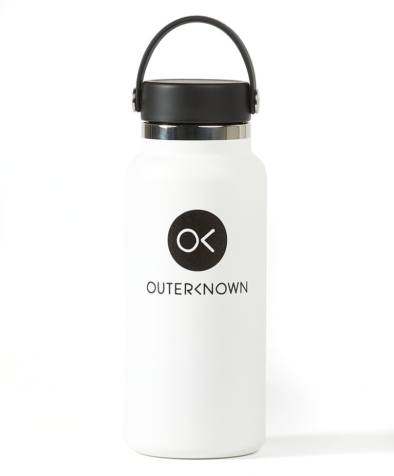 https://www.outerknown.com/cdn/shop/products/3980002_Hydro_Flask_32oz_Wide_Mouth_WHI_1_768x.jpg?v=1681859851